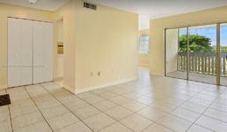 Picture of 10651 SW 108Th Ave # 4B, Miami, FL 33176