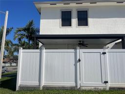 Picture of 689 SW 11Th St, Florida City, FL 33034