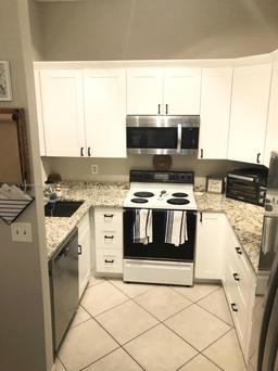 Picture of 10791 NW 14Th St # 298, Plantation, FL 33322