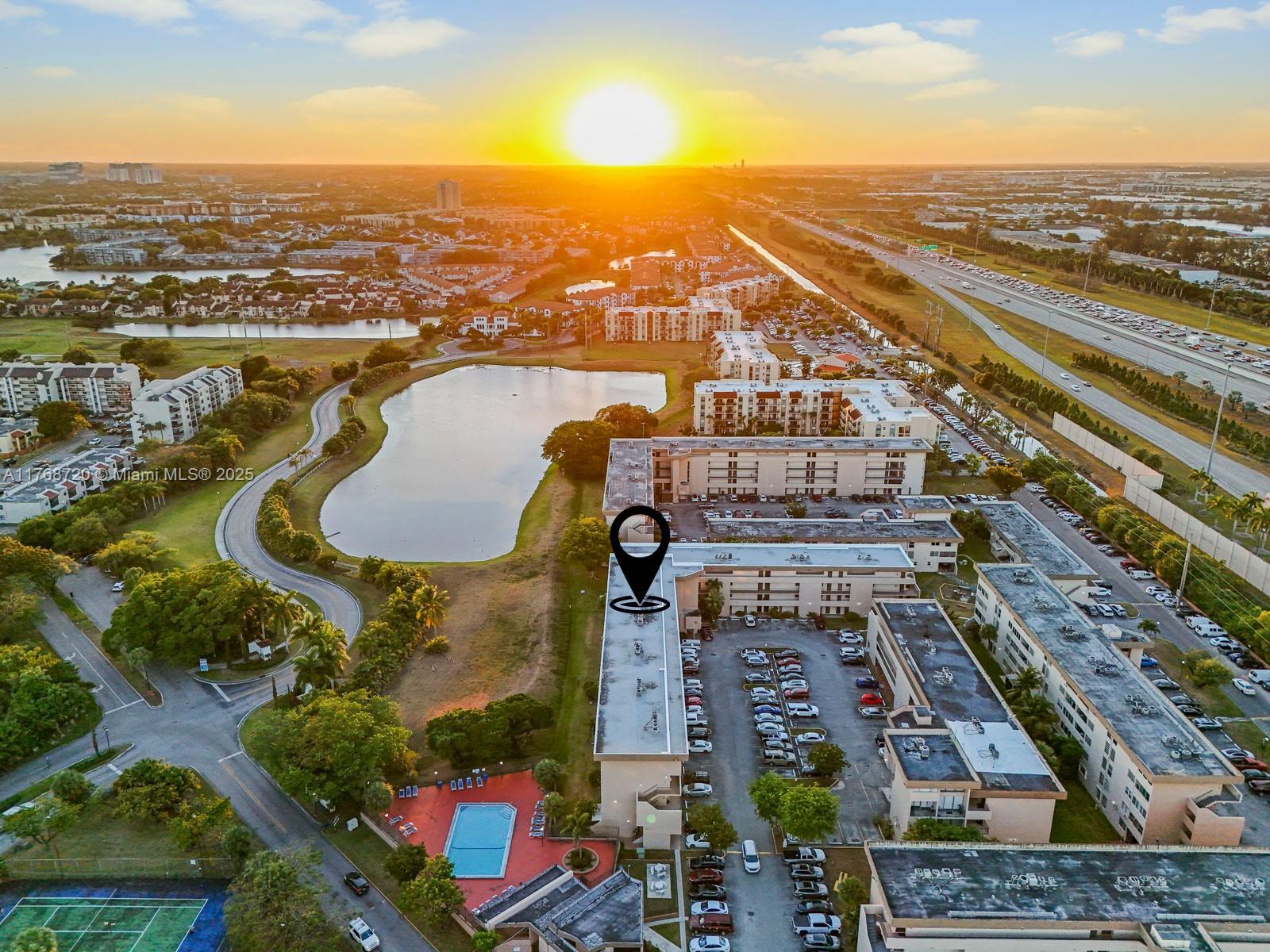 Picture of 820 NW 87Th Ave # 409, Miami, FL 33172