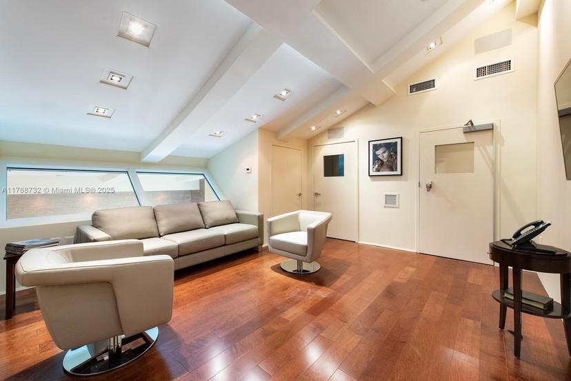 Picture of 900 Brickell Key Blvd # 3403, Miami FL 33131