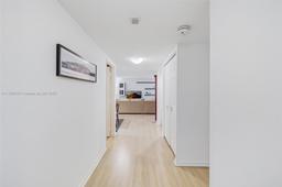 Picture of 520 Brickell Key Dr # A714, Miami, FL 33131