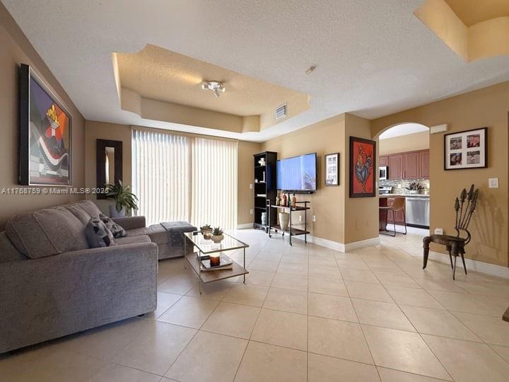 Picture of 14001 NW 84Th Ct # 3402, Miami Lakes FL 33016