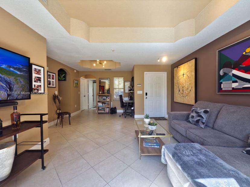 Picture of 14001 NW 84Th Ct # 3402, Miami Lakes FL 33016