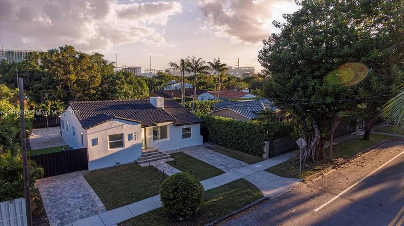 Picture of 2511 SW 7Th Ave, Miami FL 33129