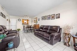 Picture of 600 NW 32Nd Pl # 502, Miami, FL 33125