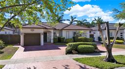 Picture of 16778 NW 91St Ct, Miami Lakes, FL 33018