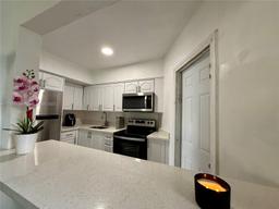 Picture of 18780 NE 18Th Ave # 223, Miami, FL 33179