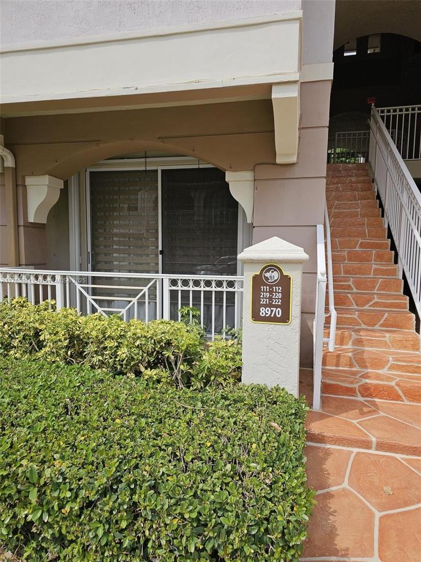 Picture of 8970 W Flagler St # 112, Miami FL 33174