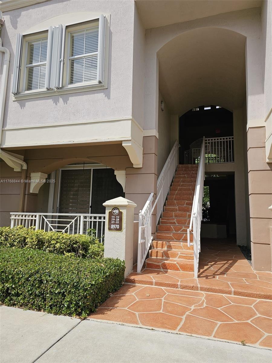 Picture of 8970 W Flagler St # 112, Miami, FL 33174