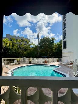 Picture of 77 Crandon Blvd # 2B, Key Biscayne, FL 33149