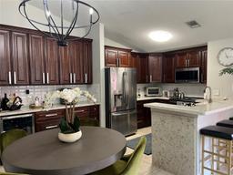 Picture of 3064 S Oakland Forest Dr # 1001, Oakland Park, FL 33309