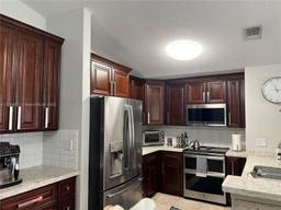 Picture of 3064 S Oakland Forest Dr # 1001, Oakland Park, FL 33309
