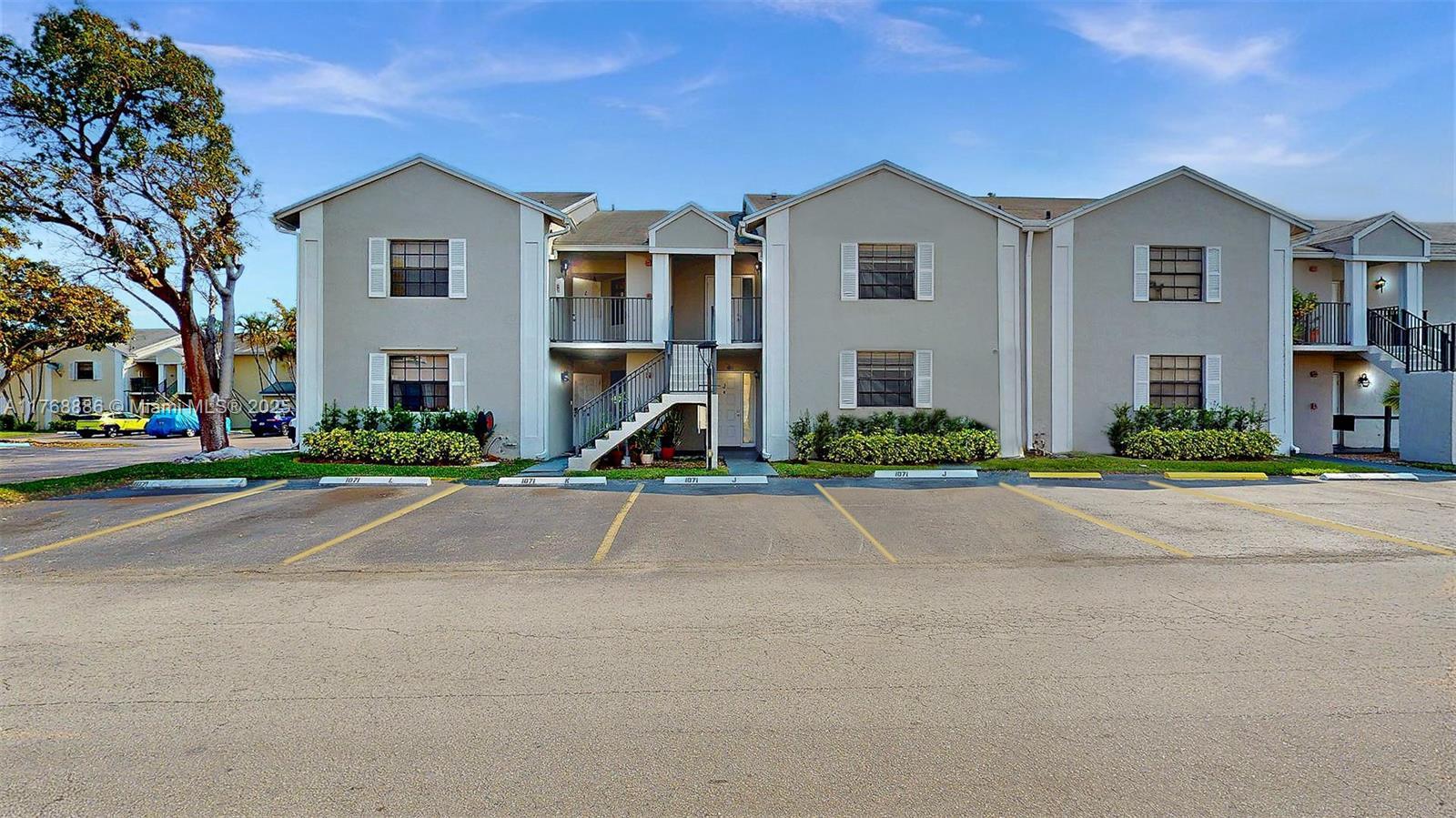 Picture of 1071 Adams Ave # 1071L, Homestead, FL 33034
