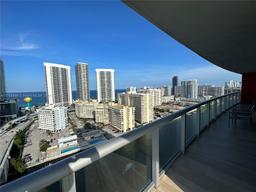Picture of 2600 E Hallandale Beach Blvd # T2202, Hallandale Beach, FL 33009