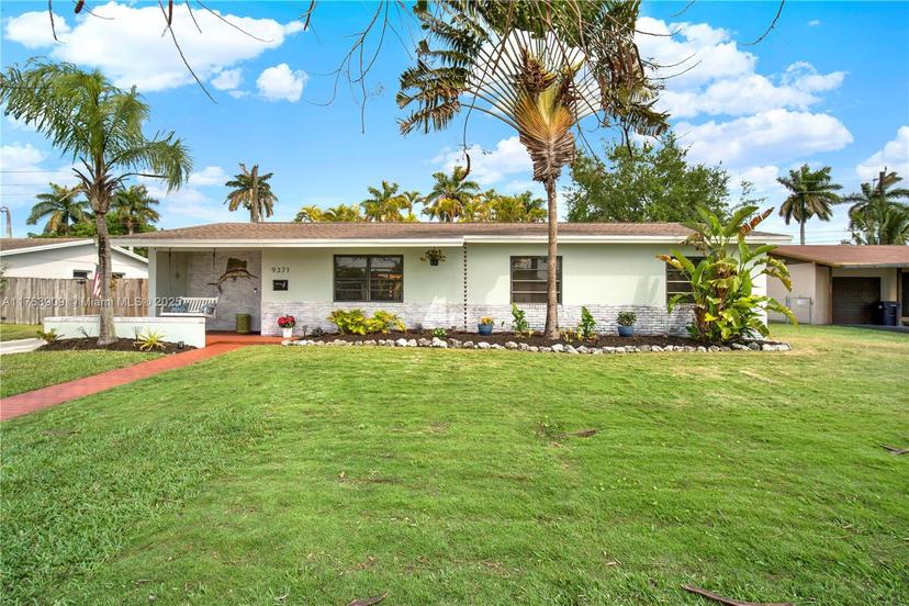 Picture of 9371 SW 184Th Ter, Cutler Bay FL 33157