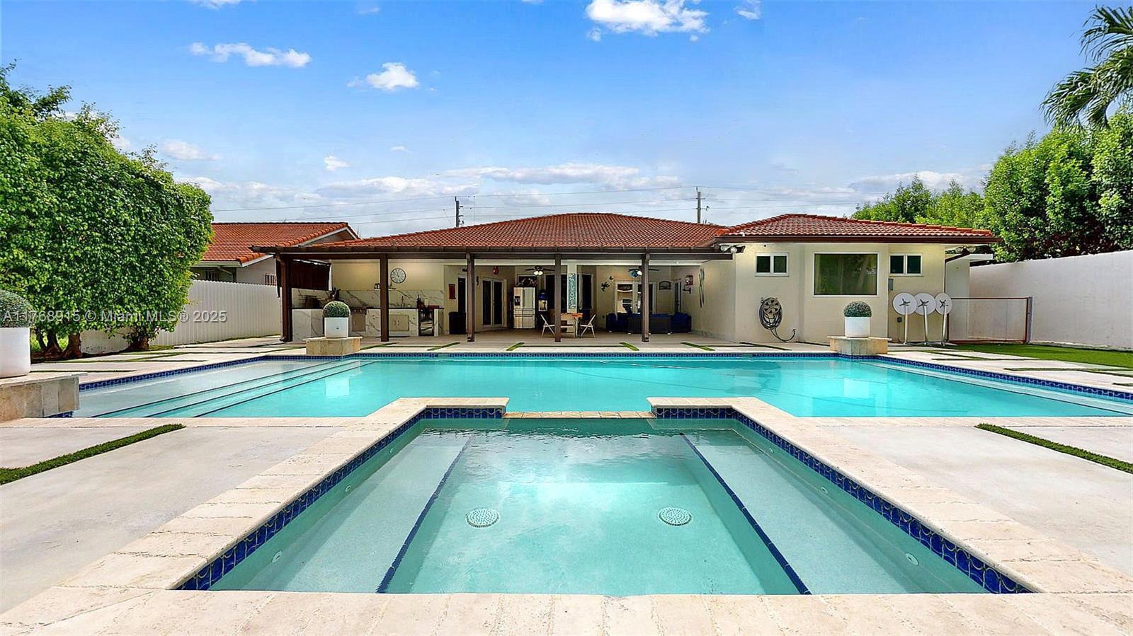 Picture of 2340 SW 139Th Ave, Miami, FL 33175