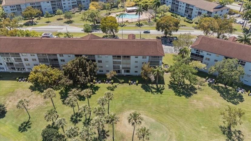 Picture of 12701 SW 13Th St # 101F, Pembroke Pines FL 33027