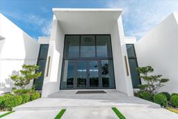 Picture of 7625 SW 118Th St, Pinecrest, FL 33156