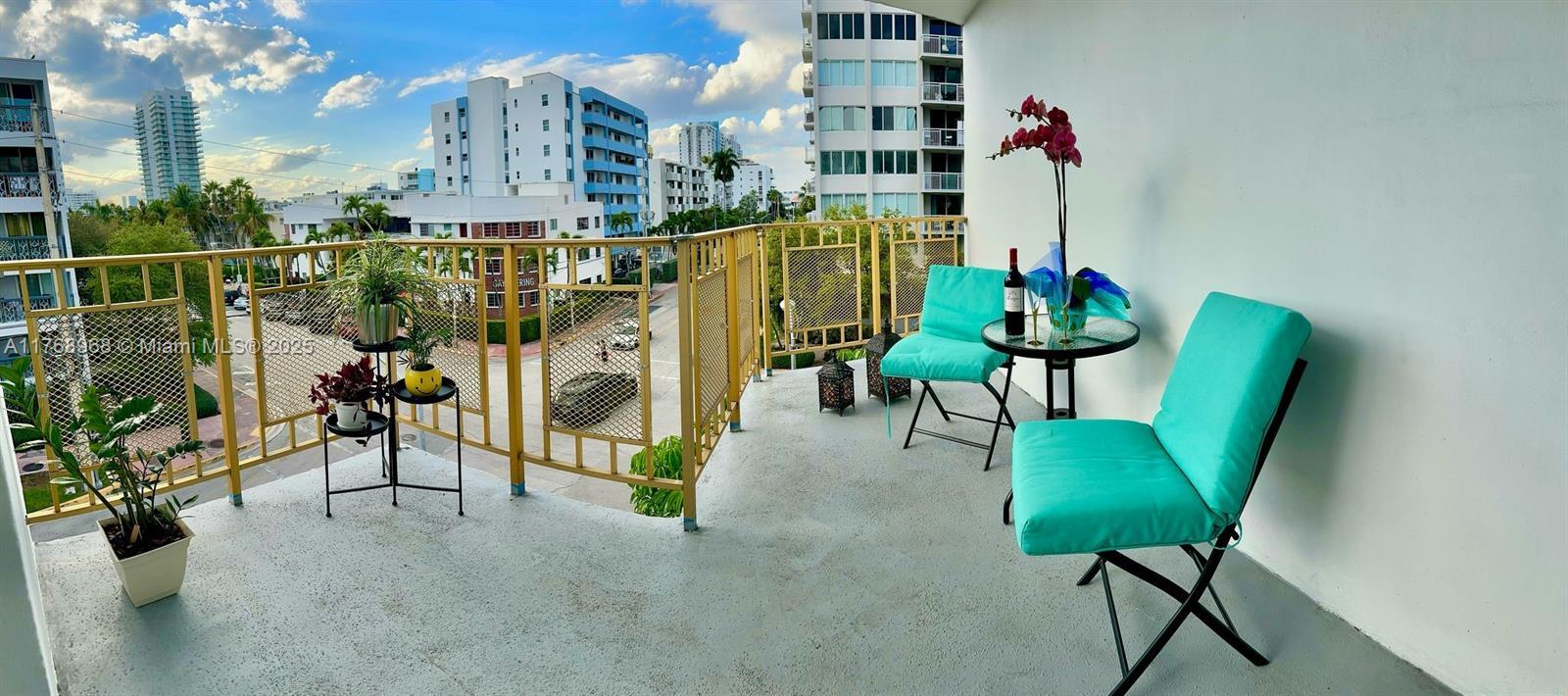 Picture of 1340 Lincoln Rd # 401, Miami Beach, FL 33139