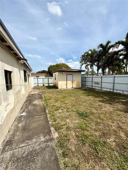 Picture of 4452 NW 204Th St, Miami Gardens, FL 33055