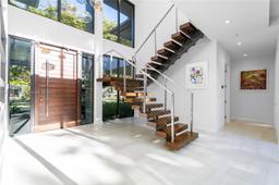 Picture of 7900 SW 57Th Ct, South Miami, FL 33143