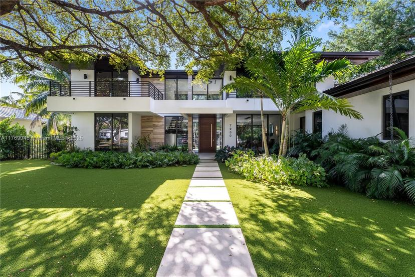 Picture of 7900 SW 57Th Ct, South Miami FL 33143