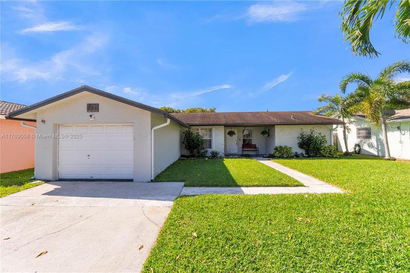 Picture of 9371 NW 33Rd Mnr, Sunrise FL 33351