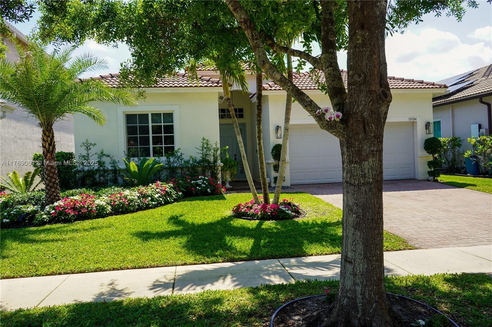 Picture of 10184 Boca Vista Dr, Boca Raton, FL 33498