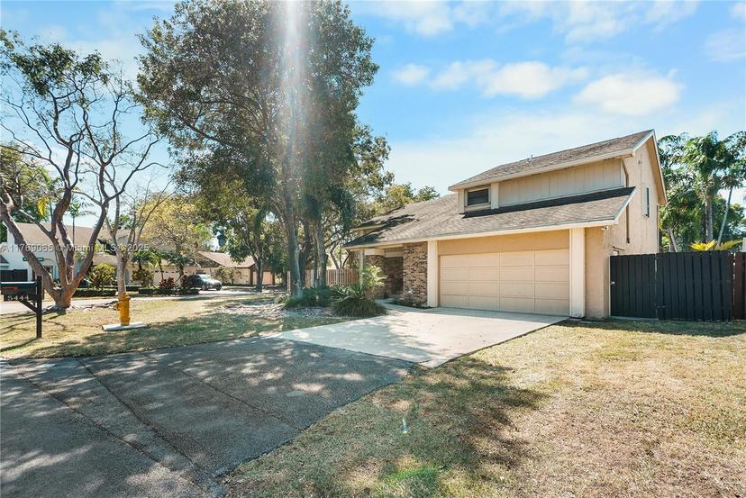 Picture of 5444 SW 150Th Pl, Miami FL 33185