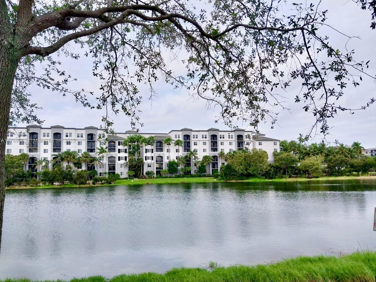 Picture of 1660 E Renaissance Commons Blvd # 2606, Boynton Beach, FL 33426