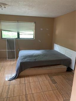 Picture of 1037 NW 30Th St, Miami, FL 33127