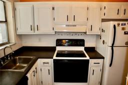 Picture of 8300 Sunrise Lakes Blvd # 212, Sunrise, FL 33322