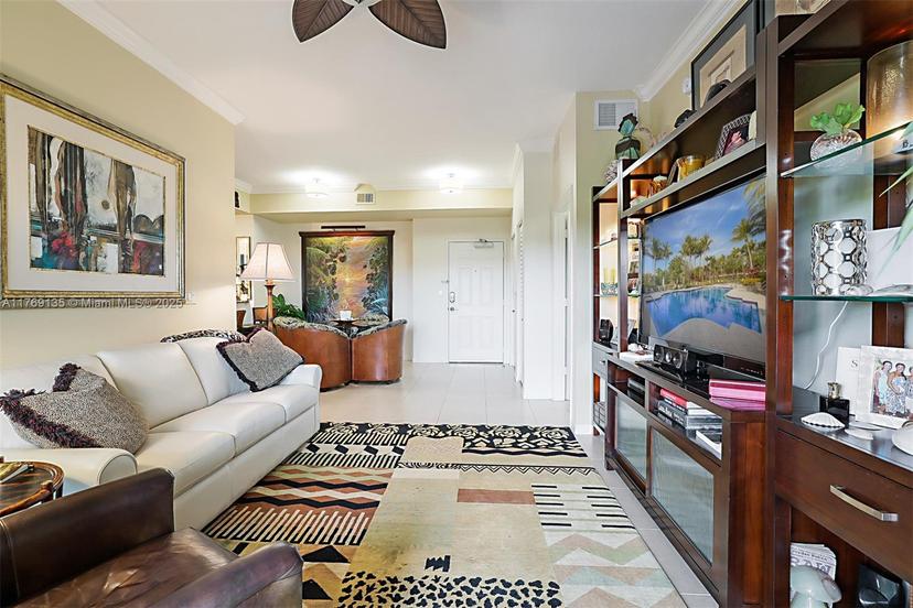 Picture of 4905 Midtown Ln # 2412, Palm Beach Gardens FL 33418