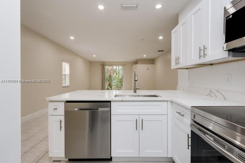 Picture of 4834 NW 58Th Mnr, Coconut Creek FL 33073