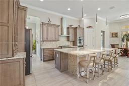 Picture of 11812 S Cantal Cir S, Parkland, FL 33076
