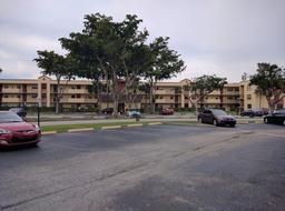 Picture of 3400 Foxcroft Rd # 301, Miramar, FL 33025