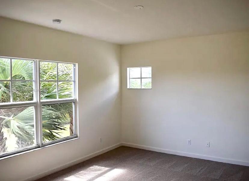 Picture of 2607 Creekside Dr, Fort Pierce FL 34981