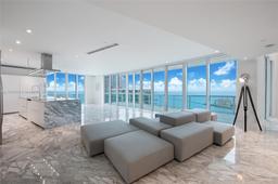 Picture of 1000 S Pointe Dr # 2804, Miami Beach, FL 33139