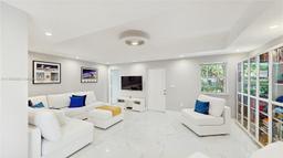 Picture of 931 SW 11Th St # 1, Miami, FL 33129