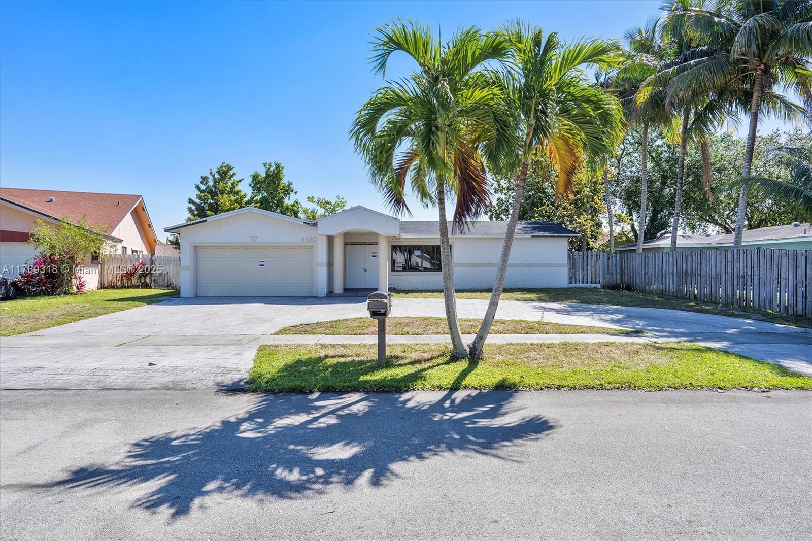 Picture of 4430 NW 80Th Ter, Lauderhill, FL 33351