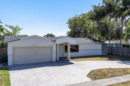 Picture of 4430 NW 80Th Ter, Lauderhill, FL 33351
