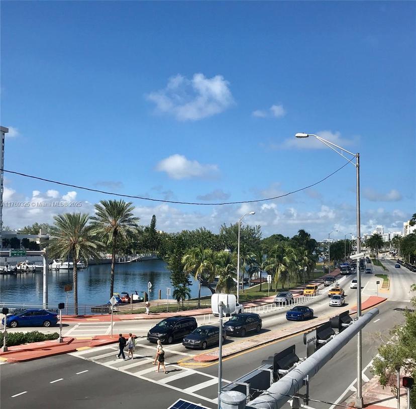 Picture of 4021 Indian Creek Dr # 2B, Miami Beach FL 33140