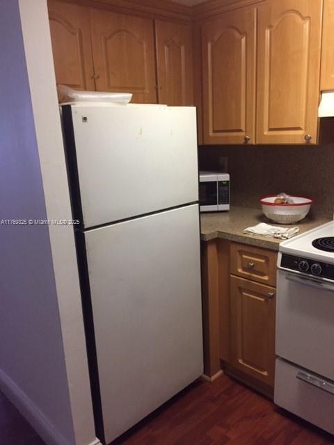 Picture of 4021 Indian Creek Dr # 2B, Miami Beach FL 33140