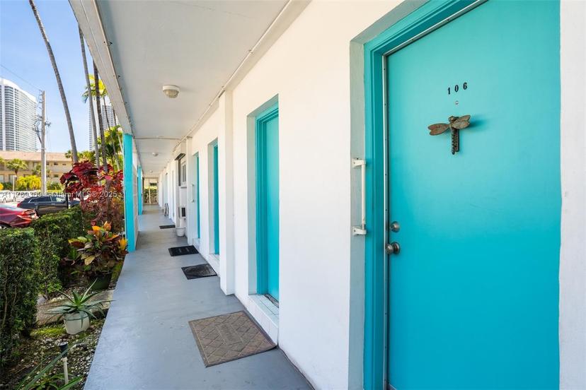 Picture of 2500 Diana Dr # 106, Hallandale Beach FL 33009