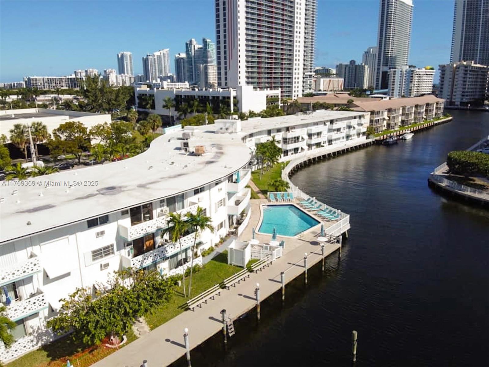 Picture of 2500 Diana Dr # 106, Hallandale Beach, FL 33009