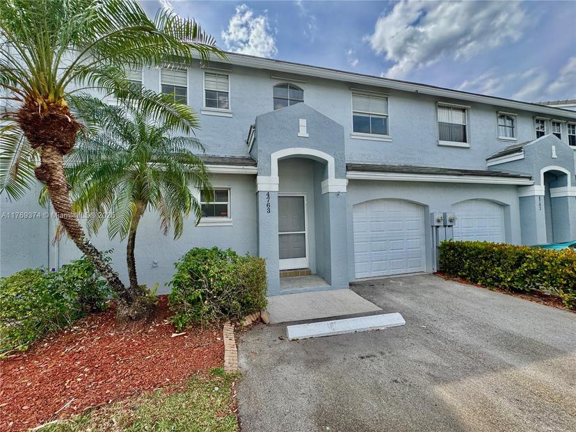 Picture of 4763 Grapevine Way # 4763, Davie FL 33331