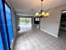 Picture of 10475 SW 96Th Ter, Kendall, FL 33176
