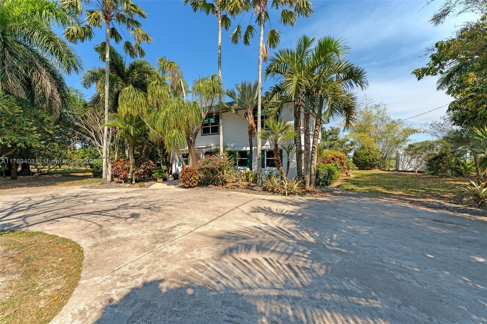 Picture of 18901 SW 288Th St, Homestead, FL 33030