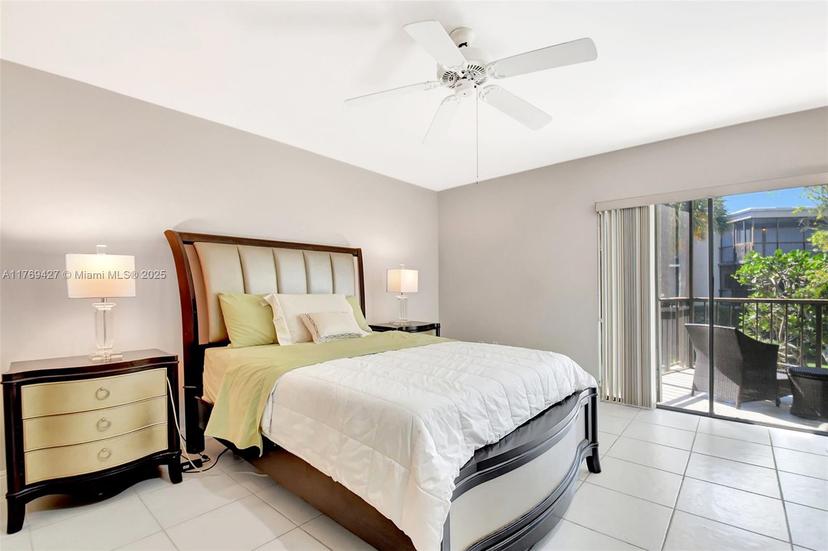 Picture of 3605 S Ocean Blvd # 210, South Palm Beach FL 33480